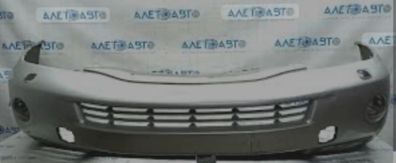 Передний Бампер Lexus RX 400